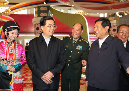 Top Chinese leaders including President Hu Jintao on Saturday visited an exhibition showcasing the achievements New China has made in the past six decades.