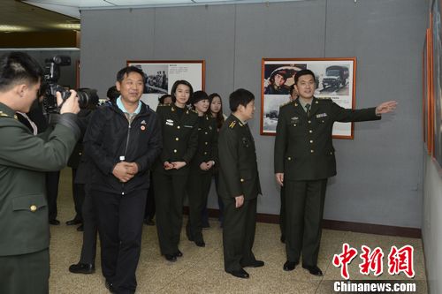 雷鋒生前所在團辦學雷鋒主題攝影展為期6天（圖）