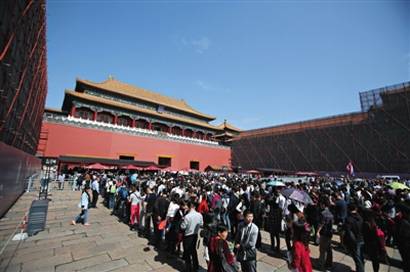 2014年10月2日，故宮博物院，大批遊客前來參觀故宮博物院。資料圖片/新京報記者 侯少卿 攝