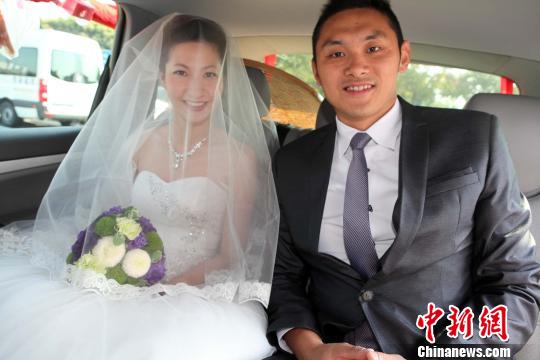 臺灣見聞：巧遇結婚車輛“新娘不能下車”