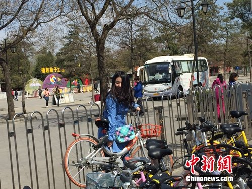 越來越多的用戶開始使用共用單車。<a target='_blank' href='http://www.chinanews.com/' _fcksavedurl='http://www.chinanews.com/' ></table><p  align=