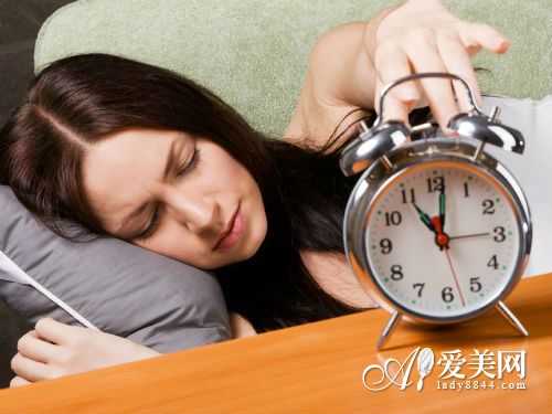  失眠加速女人衰老 15個助眠方 讓你睡得香