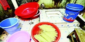 54萬雙方便筷廁所內清洗 流向街邊小餐館