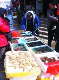 高檔海鮮節後齊跳水 鮑魚大蝦賣不過蛤蜊扇貝