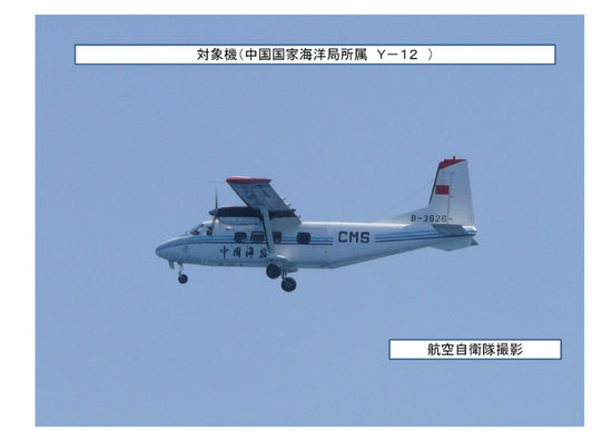 中國開足馬力造飛機 運-12車間像“火爐”