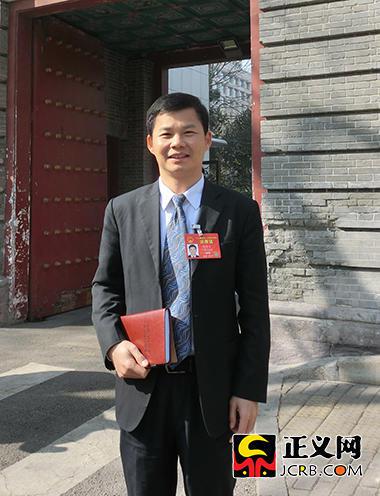 全國人大代表、珠海格力電器股份有限公司副總裁陳偉才。謝文英 攝