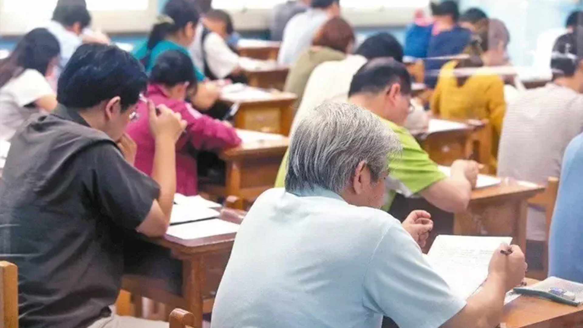 將閩南語改叫“臺灣臺語”？“臺獨”分子“去中”已走火入魔