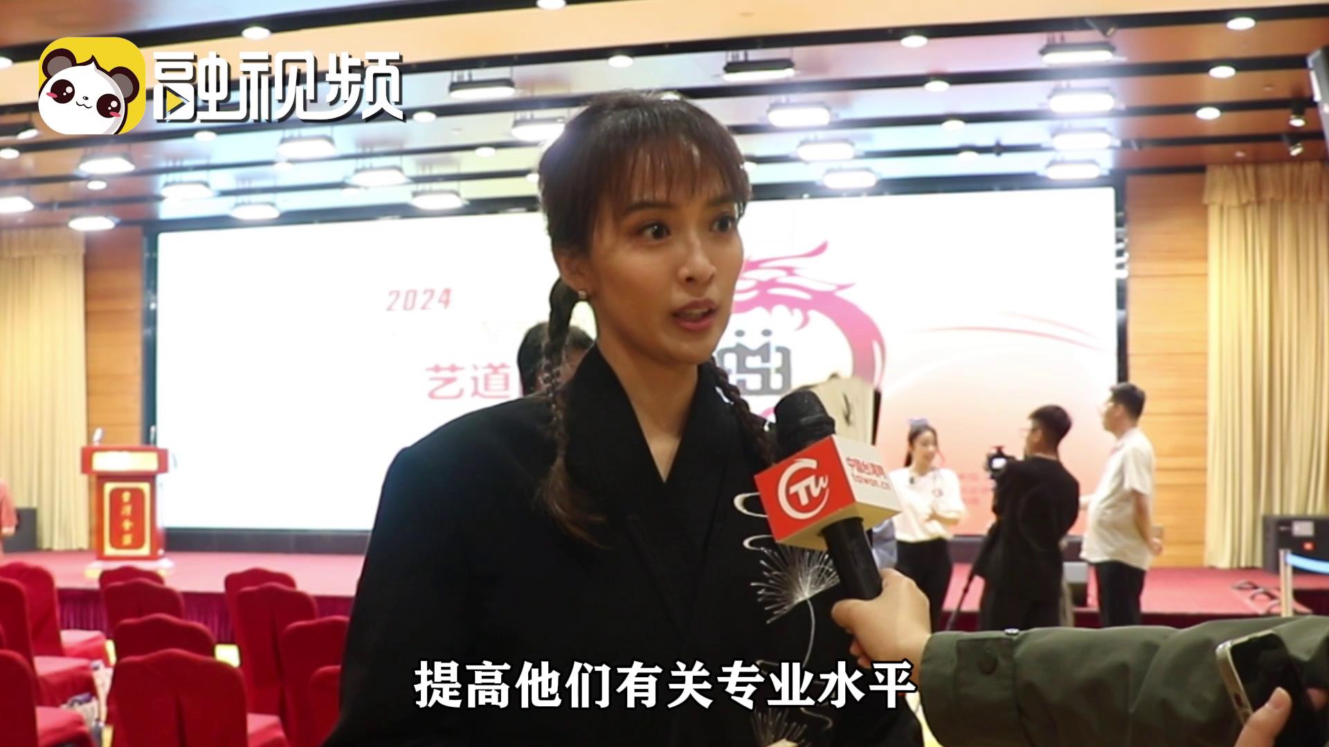 臺灣相聲演員姬天語：兩岸同宗同源 用中華文化促進兩岸生活融合