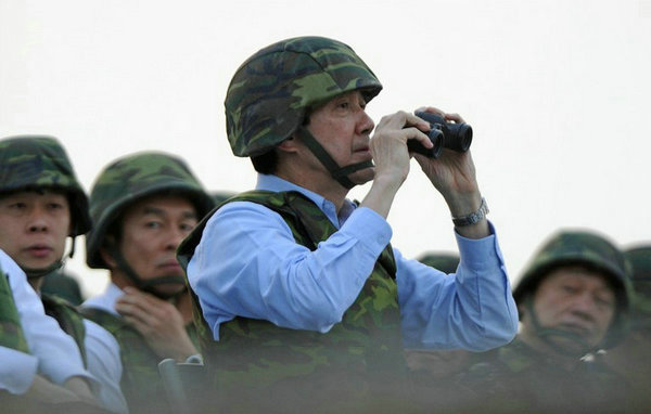 馬英九明日慰勞臺軍，將夜宿軍營體驗生活。(網路圖)