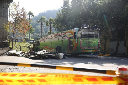 蝶戀花武嶺賞櫻團翻車事故造成33死、9人傷。臺灣“中央社”資料照片