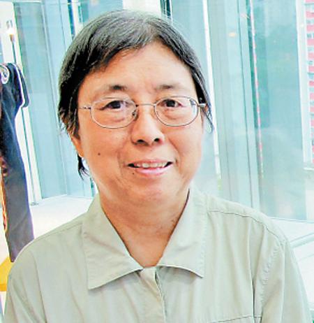 作家西西獲文學星雲獎 被稱最具香港意識的小説家 作家西西獲文學星雲獎 被稱最具香港意識的小説家