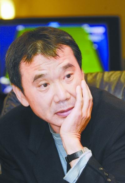 村上春樹最初登陸中國是以“艷俗”的面目出現的 村上春樹最初登陸中國是以“艷俗”的面目出現的