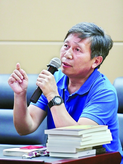 《滾鉤》源於“挾屍要價”陳應松:這事我耿耿於懷