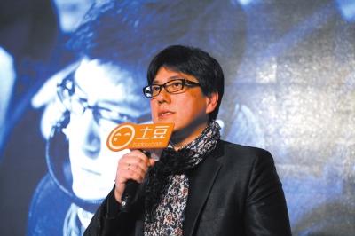 陳丹青要開講:學不會易中天 面對鏡頭時不善言談 陳丹青要開講:學不會易中天 面對鏡頭時不善言談