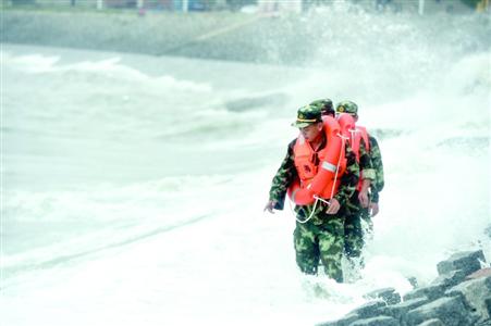 颱風尼伯特威力四級連降 上海今起連下3天暴雨