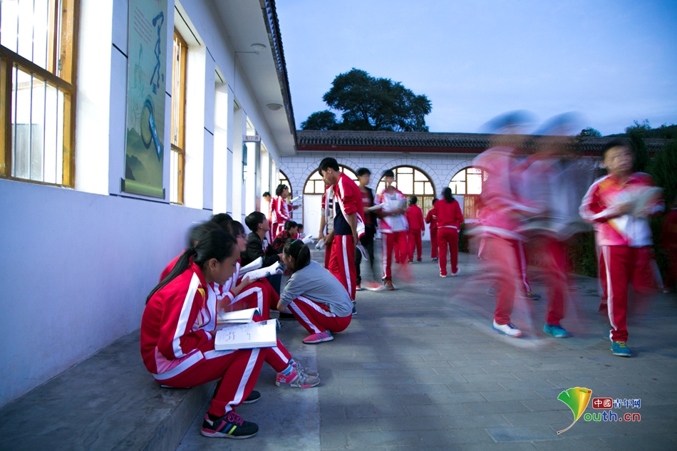 【網路媒體走轉改】恰同學少年：群山掩不住紅軍小學的朗朗書聲