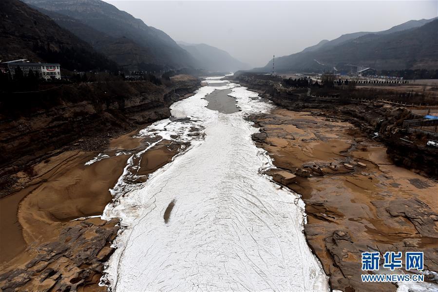 黃河山西吉縣段出現大面積流淩