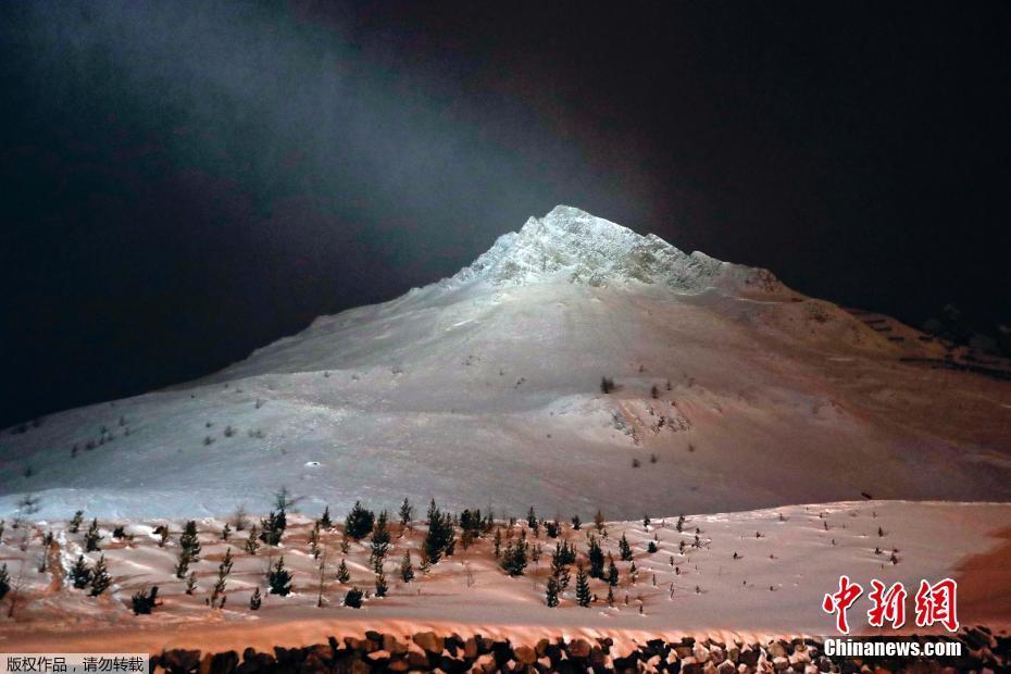 法國滑雪勝地雪崩造成至少4人喪生