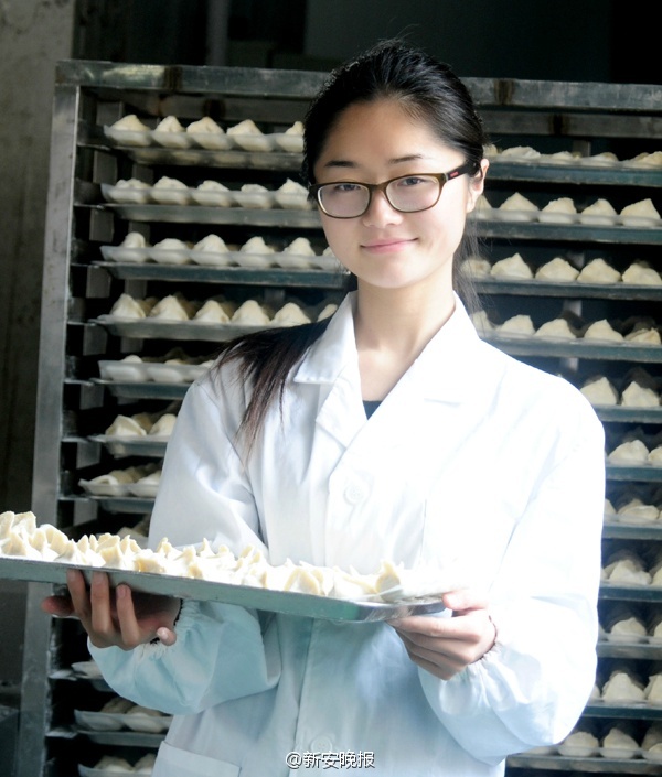 女大學生創業賣水餃走紅 水餃西施正面照曝光（圖）