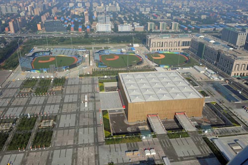 圖文：航拍北京奧運場館 籃球館和五棵松棒球場