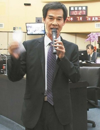 賴清德拒進議會 議員制人形立牌質詢（圖）