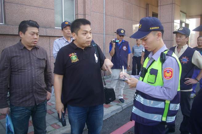 上級指示？臺反核食民眾遭警方追查身份