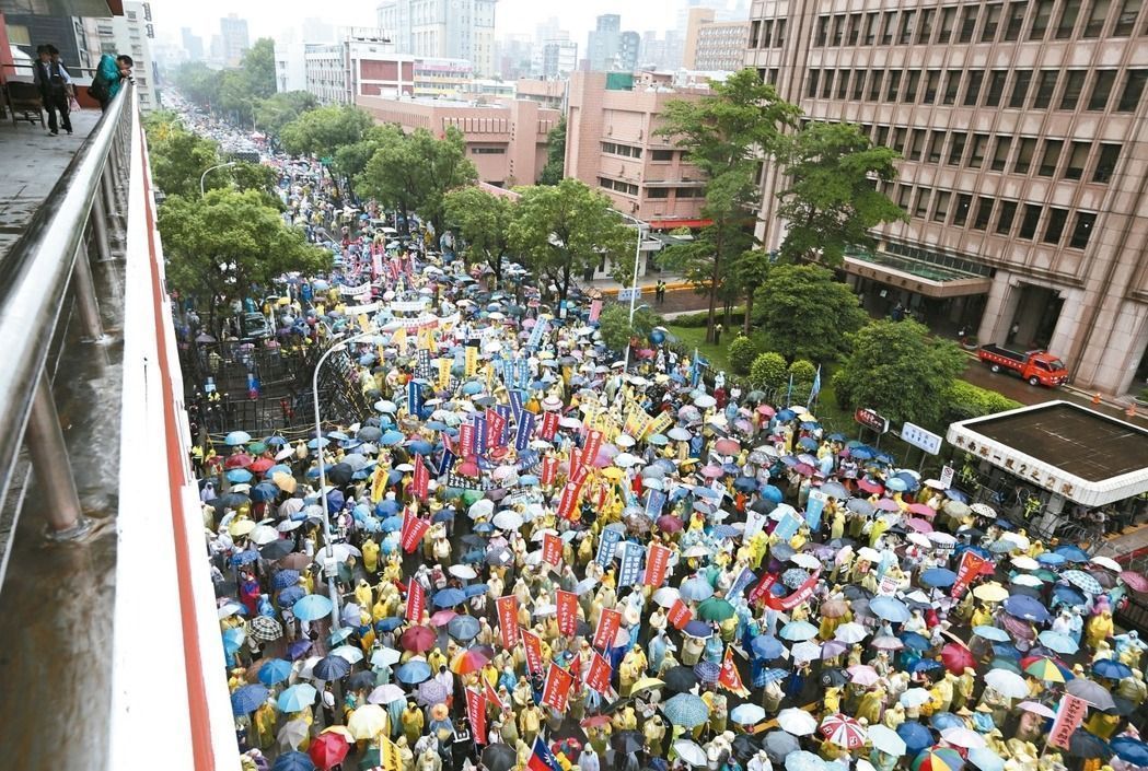 臺灣軍公教團體又要自組新黨派？恐瓜分國民黨選票