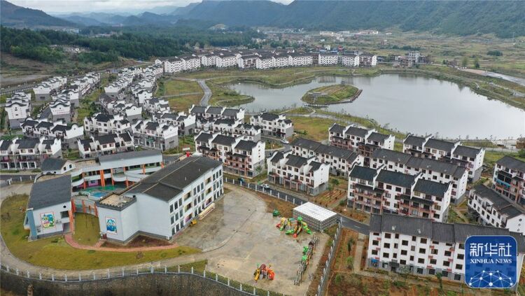 貴州三都：非遺技藝助力搬遷群眾奔小康