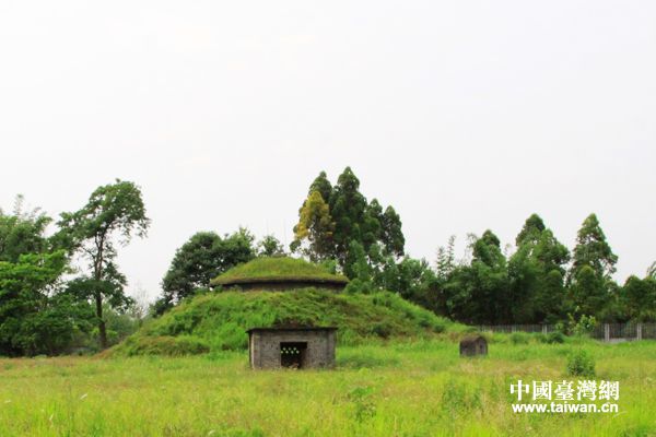 機場油庫遺址。（台灣網記者 宣玲玲 攝）