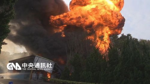 苗栗塗料工廠發生大火現場多次傳出爆炸聲（圖）