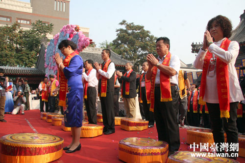第七屆中國�天津媽祖文化旅遊節——天后宮大型傳統祭拜活動現場
