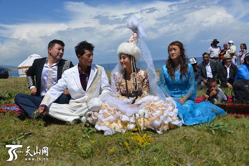 海峽之戀：新疆哈薩克族小夥迎娶臺灣姑娘