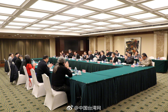 張志軍看望在滬臺灣文化經濟界人士並座談交流