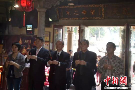 親民黨榮譽副主席鐘榮吉赴湄洲媽祖祖廟參訪交流
