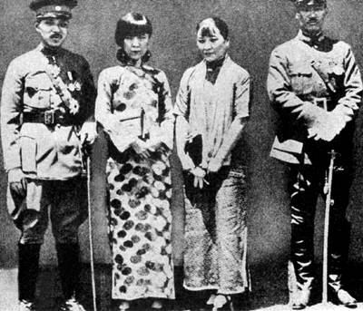 1930年11月，(左起)張學良、于鳳至、宋美齡、蔣介石在南京合影