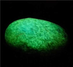 雲南會澤現隕石“夜明珠” 專家估價過億元