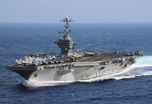 日美舉行海上聯合軍演美航母炫“軍事肌肉”