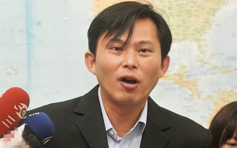 黃國昌.jpg