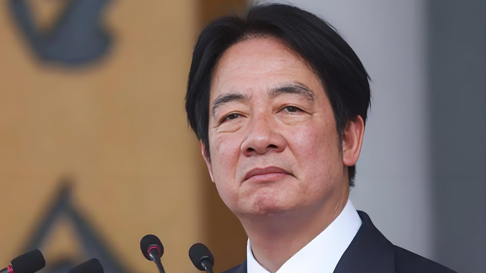 “賴桑”的“全社會韌性”與日本軍國主義的“全民玉碎”