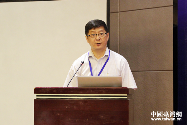 閉幕式上，上海東亞研究所副所長胡淩煒代表第二小組進行總結發言。