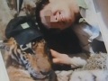 臺北動物園：飼養員和老虎玩自拍