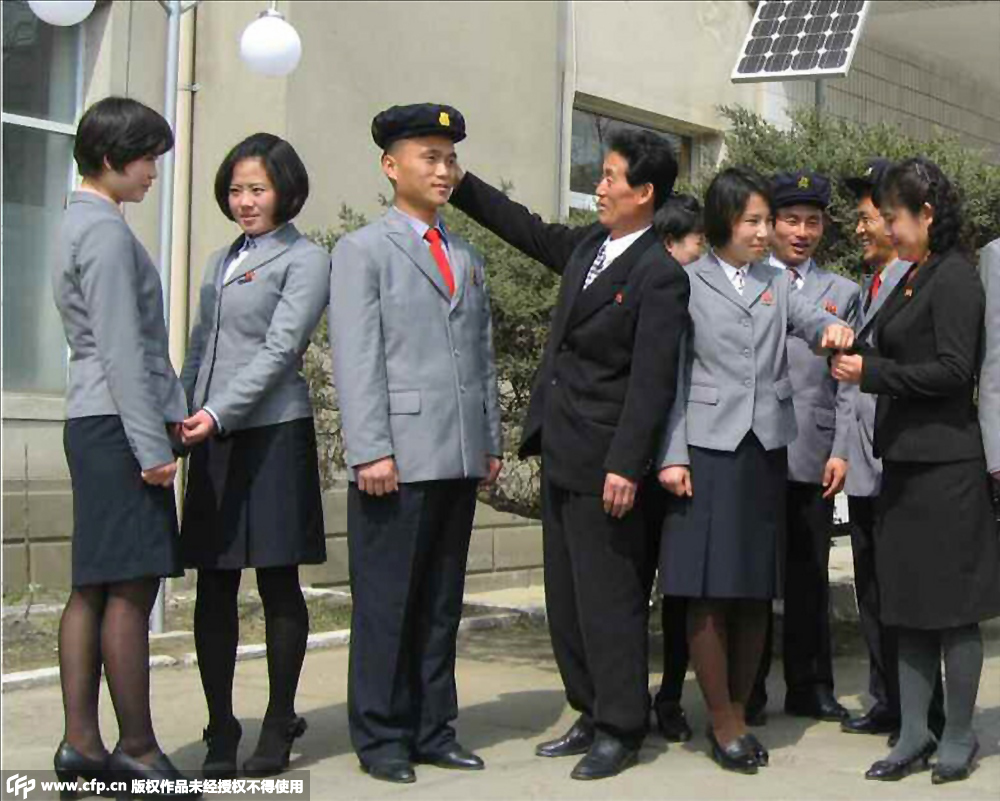 朝鮮新式校服曝光 女生可穿短裙絲襪
