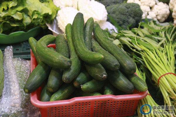 臺灣菜價飆漲，小黃瓜一根就要40元新台幣
