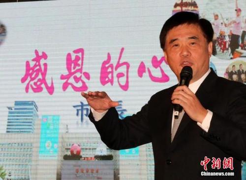 中國國民黨五位黨主席擬參選人發表政見著墨兩岸關係
