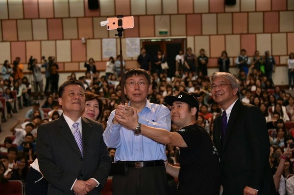 臺最新民調：2018台北市長選舉居然是他支援度奪冠