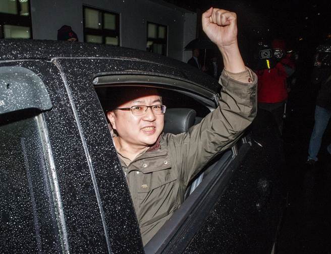 新黨成員林明正訊後被請回 痛斥蔡當局綠色恐怖