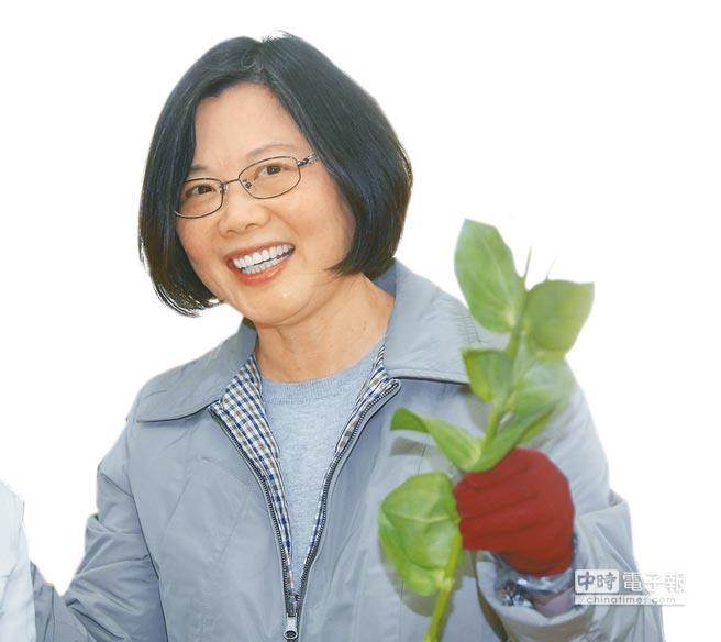 學法的顧立雄轉管金融 蔡當局是個"綠菜"就能當官？?