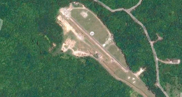 衛星地圖曝光兩處臺軍秘密機場？ 臺官方否認。（圖片來源：臺灣《聯合報》）