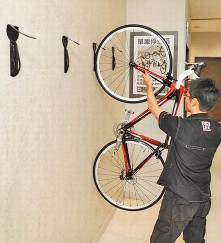 臺北一女廁墻壁可挂自行車被讚人性化（圖）