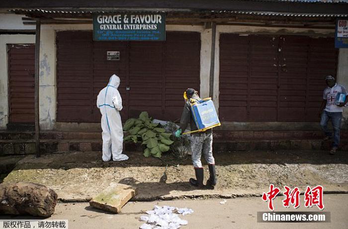 獅子山埋屍隊罷工 埃博拉感染者屍體被拋街頭